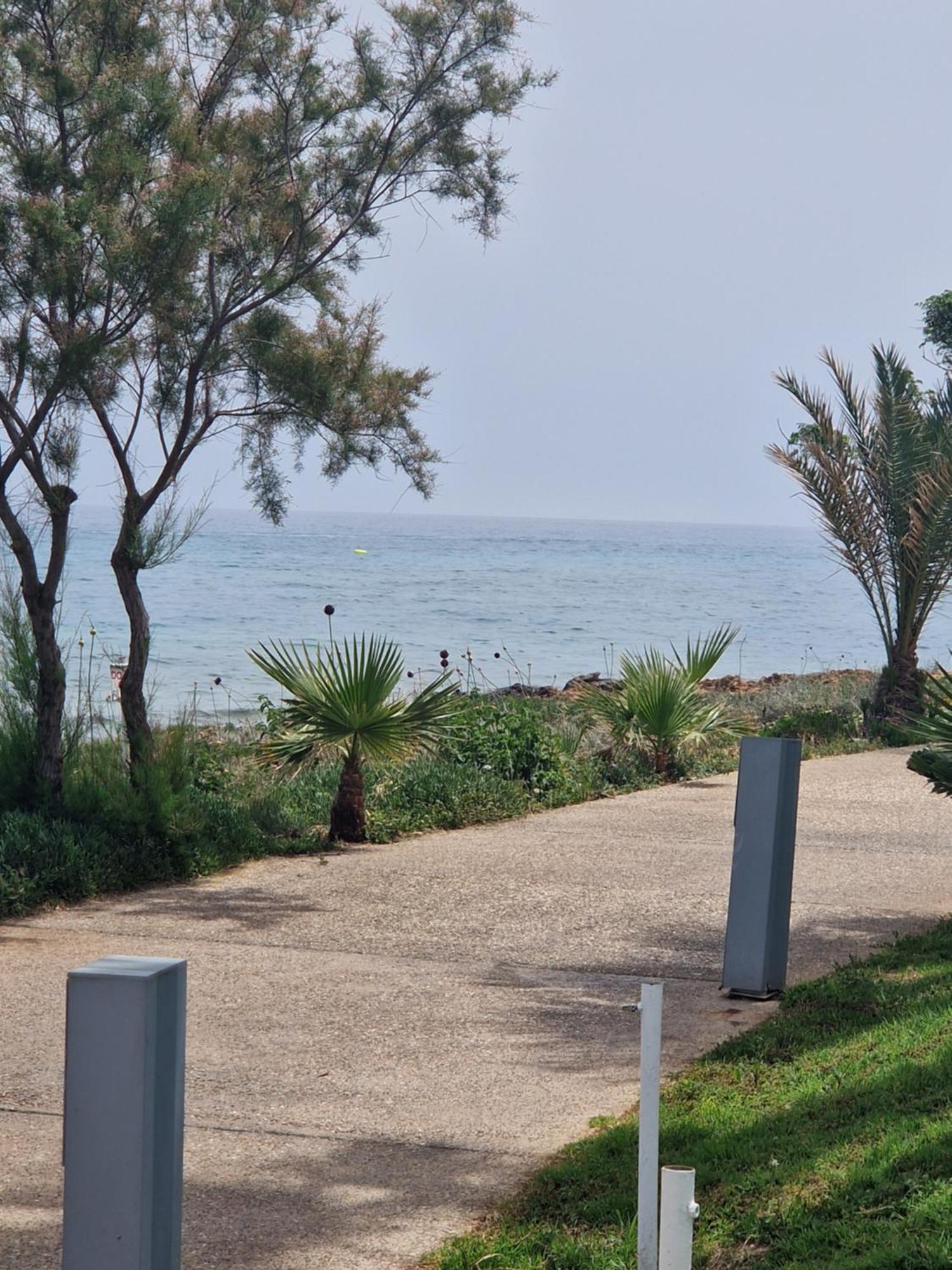 Pernera 33 Beach House Protaras Dış mekan fotoğraf