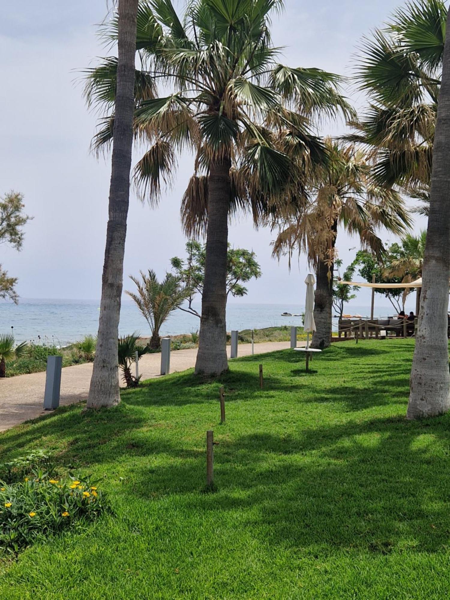 Pernera 33 Beach House Protaras Dış mekan fotoğraf